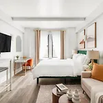 73-518 Newly Reno Uws Doorman Gym Laundry New York