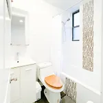 Homestay The Yellow New York