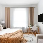 Apartment 74-3c New In Prime Uws - Gym In Building *