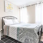 Guest house Tonel Paradise 3Br Hot Tub New York