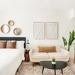 1597-4 Brand New Prime Ues W D Walk To C Park New York
