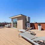 2 Story In Upper Ditmars Astoria Queens Villa *