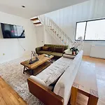 Apartment Stylish Duplex Penthouse With Large Outdoor Space *