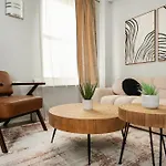 73-508 New 1br 1bth Uws Doorman Gym New York