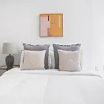 Nyc Luxury Apartment 5
