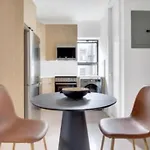 Warm 3 Bedroom Loft In Midtown