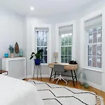 Two Br Beautiful Apt In Prime Location