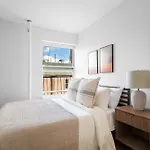 Charming 3bd 2bath Near Tompkins Square Park Apartment *