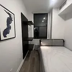 Luxury 2 Bd Unit In Financial District