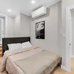 Modern 3bd Rose Hills Manhattan Terrace Space *