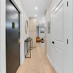 Modern 3bd Rose Hills Manhattan Terrace Space Apartment *