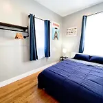 The Always Sunny Homestay New York