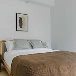 Blueground Hells Kitchen Gym Lounge Wd Nyc-1567 Apartment *