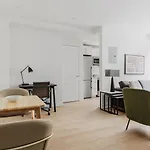 Blueground Gramercy Park 4bd Nyc-1606