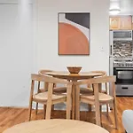 Lovely 2Br 1Bath West Village Hideaway Minutes From Chelsea Market & The High Line