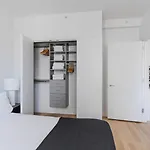 Blueground Jersey 1bd Nyc-1601 New York