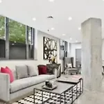 Beautiful 1 Bedroom Condo