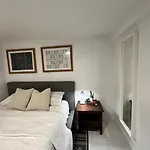 Cozy Room Bronx Ny For Traveling Professionals