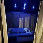 Guest house Spacious Comfy In Cozy Classy Duplex 2*