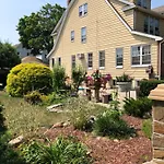 Private Unit With Own Entrance To Share * New York
