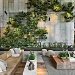 1 Hotel Brooklyn Bridge