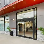 Red Roof Inn Plus Jamaica, Ny - Jfk Airport