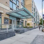 Apartment Blueground Long Island 1bd Nyc-1612 *