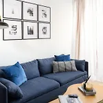 Luxury Full Floor Chelsea With Washerdryer 2Bd