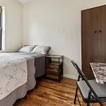Empire Blvd Guest house New York