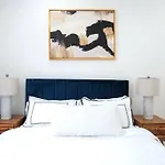 180-1 3Br 2Baths With Private Outdoors East Village