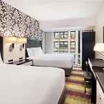 Hotel Western Premier Herald Square 3*