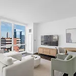 Apartment Luxx 2 Bed 1,5 Bath Apt Midtown New York