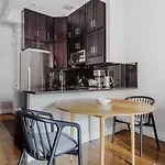 Blueground Upper East Side Rooftop Nr Central Park Nyc-1704 Apartment