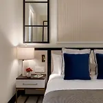 The Chemists Club Hotel 4*