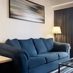 Courtyard By Marriott New York Jfk Airport