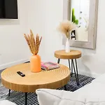 49-3b Newly Renovated 2br Wd Midtown East Apartment *