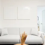 49-3b Newly Renovated 2br Wd Midtown East * New York