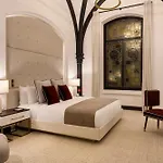 Hotel The Chemists Club 4*