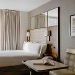 Boutique At Grand Hotel 4*