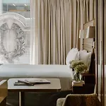Boutique At Grand Hotel New York