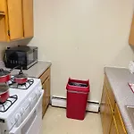 One Bedroom By Month Next To Bronx Zoo