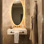 Maison Hudson 5*