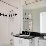 Apartment Uws 1br W Gym Doorman Elevator Nr Park Nyc-1049