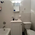 Apartment Uws *