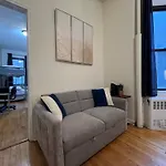 Uws Apartment *