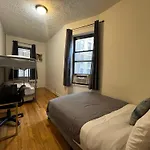 Apartment Uws *