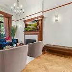 Apartment Swj544fh Huge 6br 4ba Backyard Access