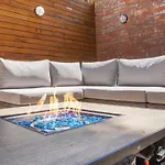 Swj544fh Huge 6br 4ba Backyard Access *
