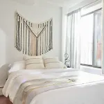 Bed & Breakfast American Dream *