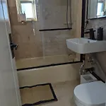 Fully Renovated Manhattan Gem